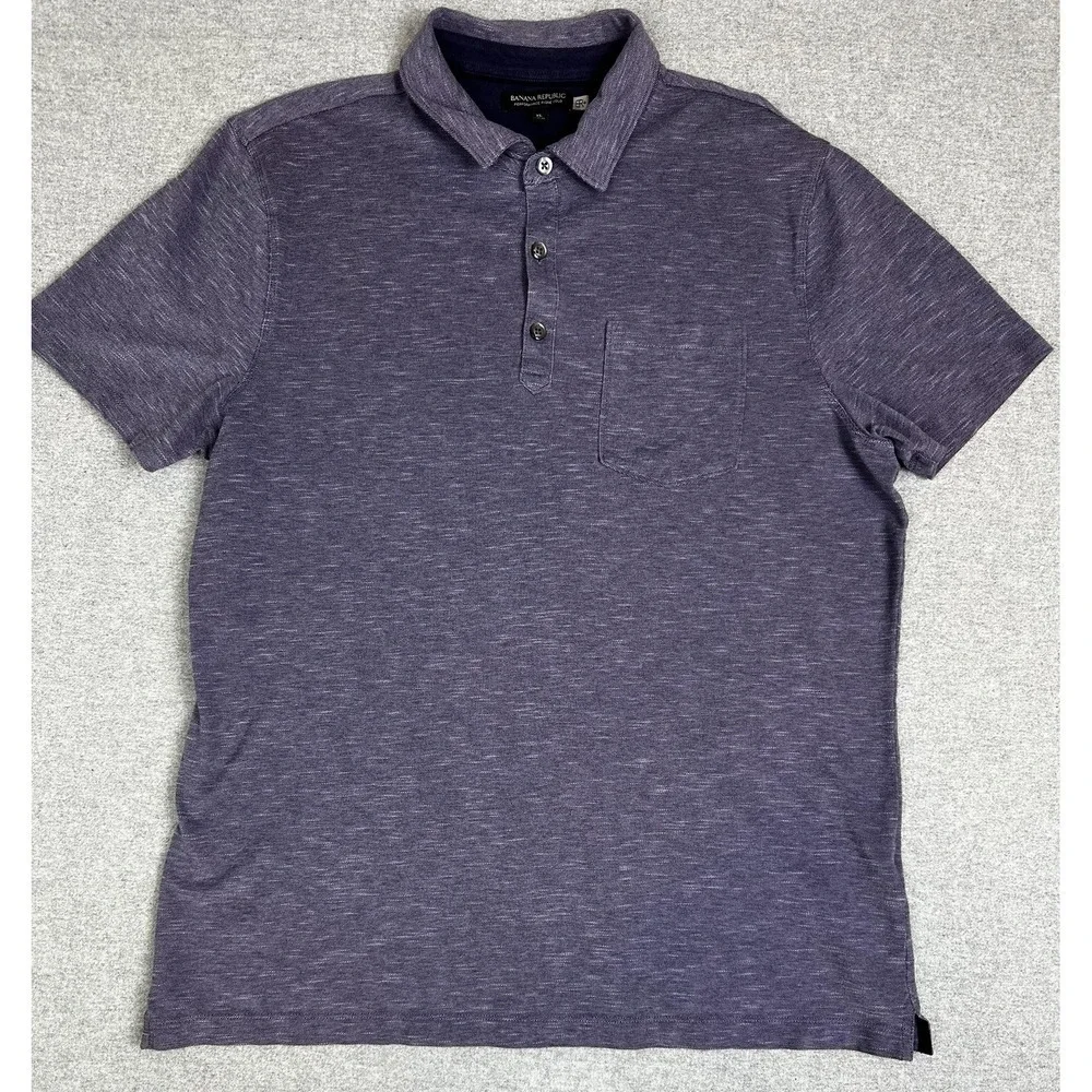 Banana Republic brand banana